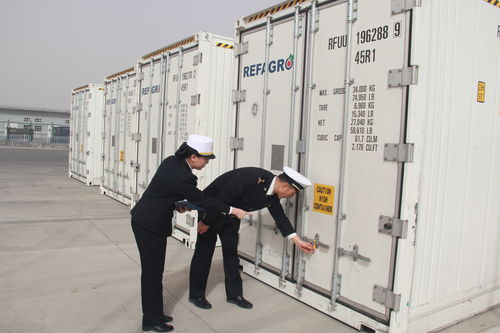 今年前兩個月山東省對外貿易實現穩健開局，進出口總額達4475.5億元